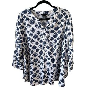 Willi Smith Navy and White Geometric Blouse